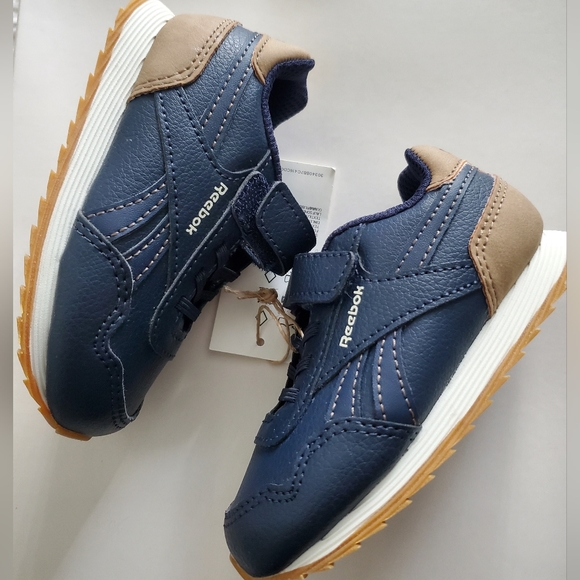 Blue Reebok - Picture 5 of 5